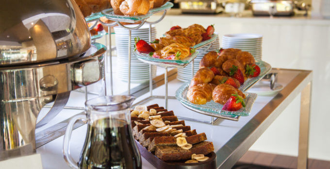 Le petit déjeuner à l'hôtel de la Palmeraie